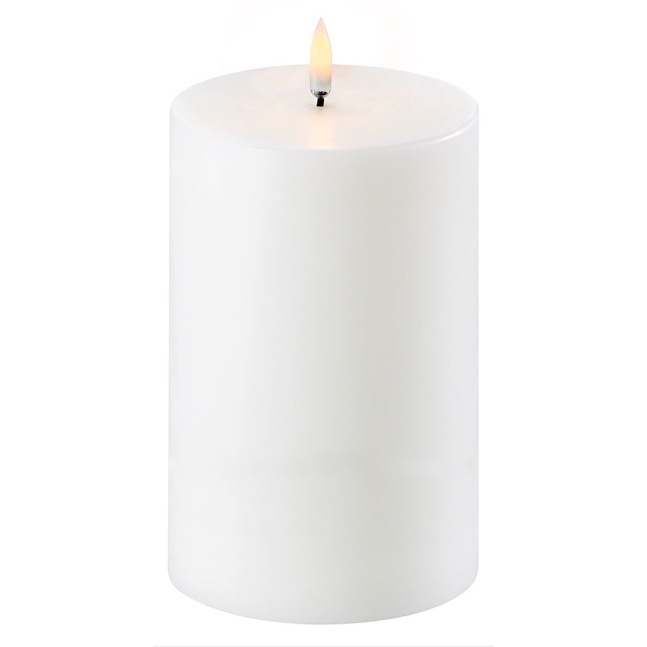 LED Pillar Candle Nordic White, 10,1x15,2 cm