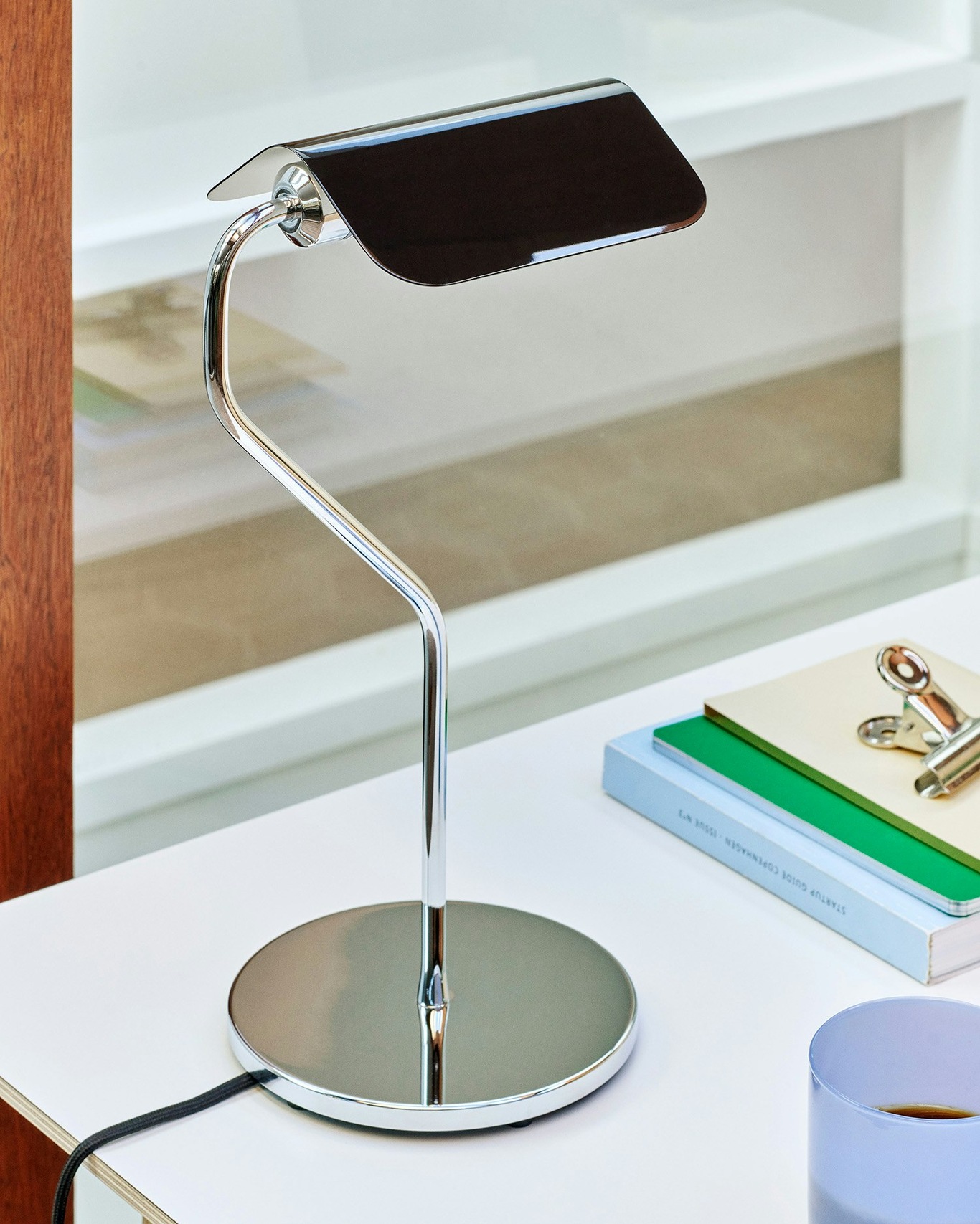APEX DESK Table lamp By Hay