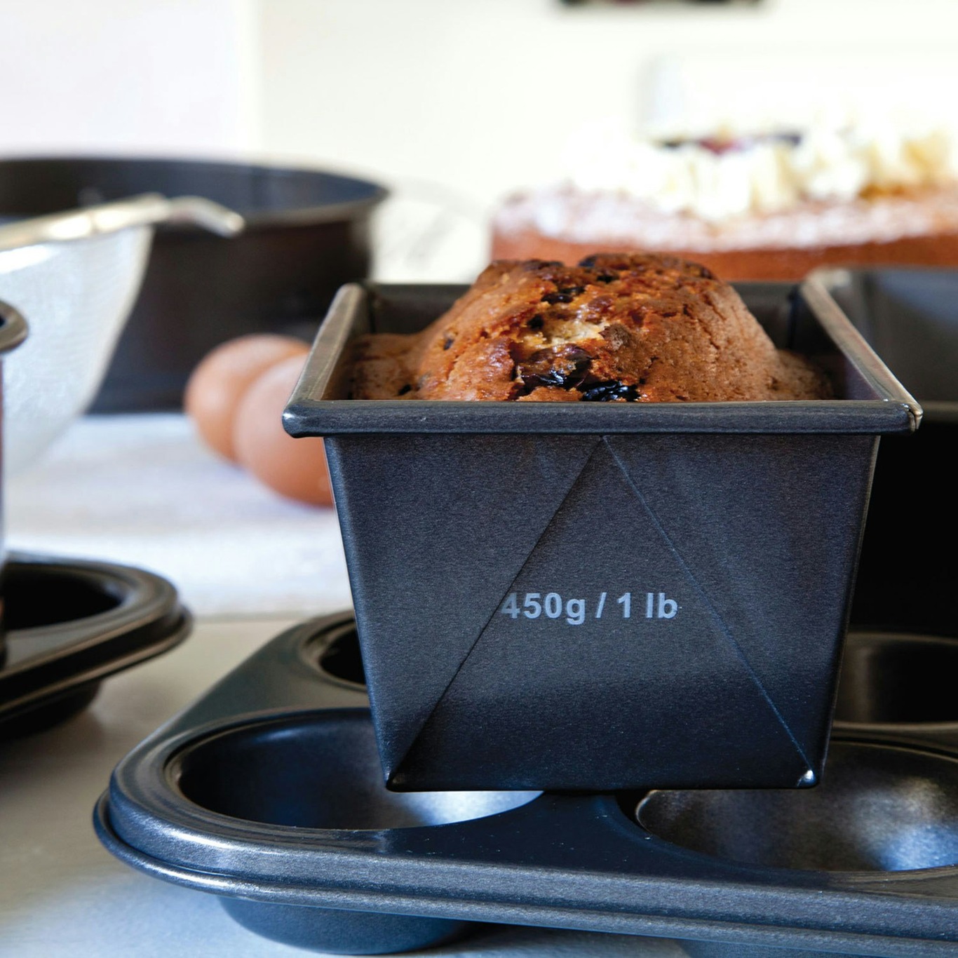 Kitchen Craft master class 18cm non-stick round deep cake pan with