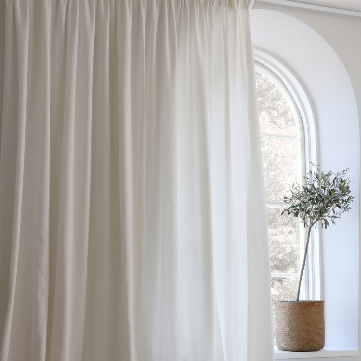 Studio Curtain Double Width White, 290x290 cm