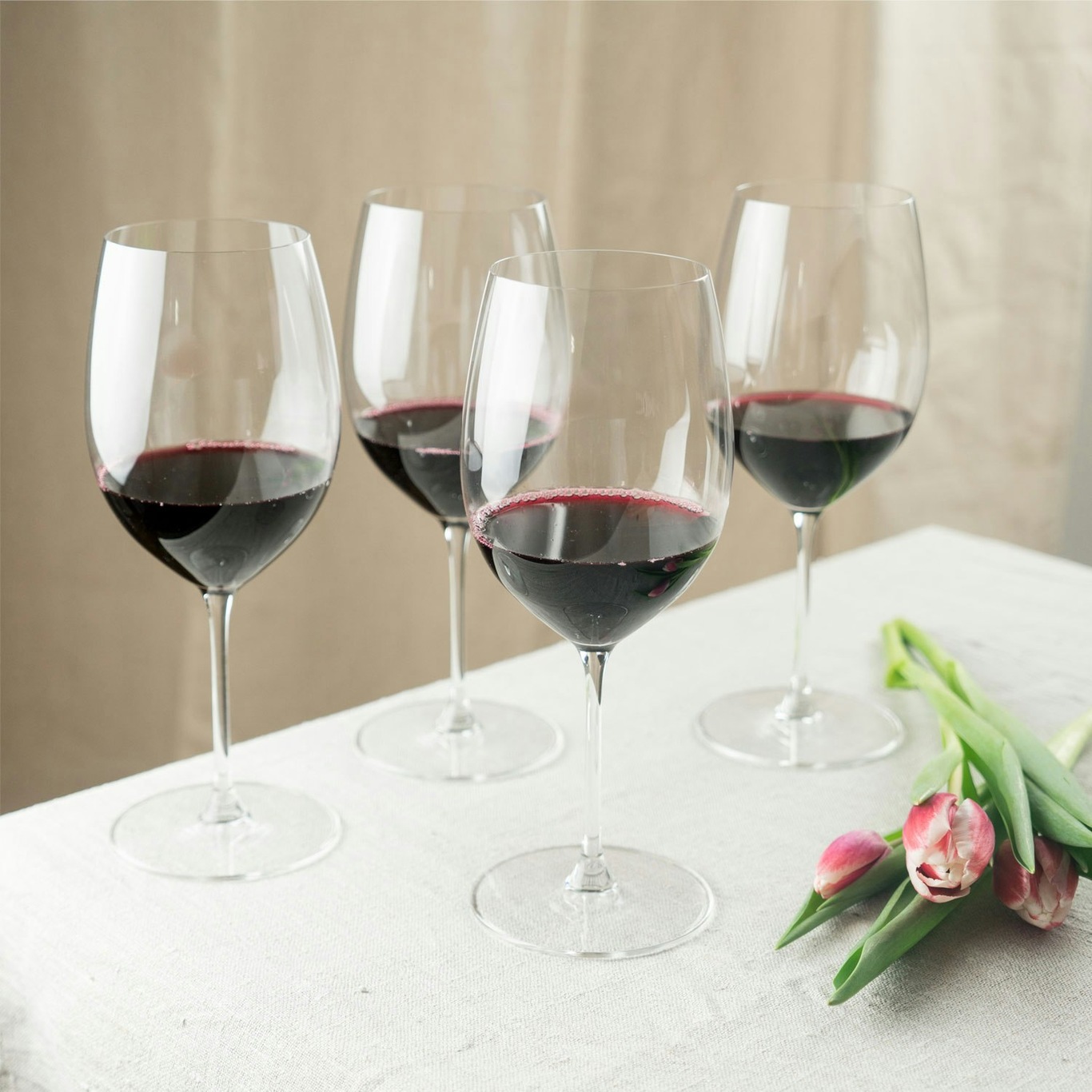 https://royaldesign.com/image/11/riedel-four-265th-anniversary-cabernet-merlot-wine-glasses-4-pack-1?w=800&quality=80