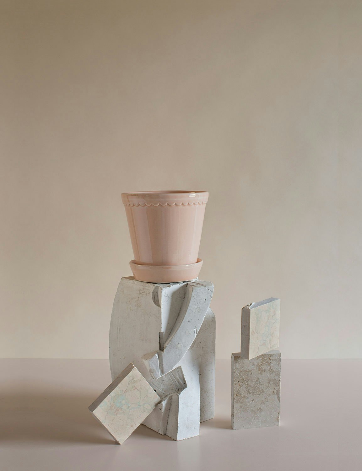 Helena Pot Quartz Rose, 16 cm - Bergs Potter @ RoyalDesign
