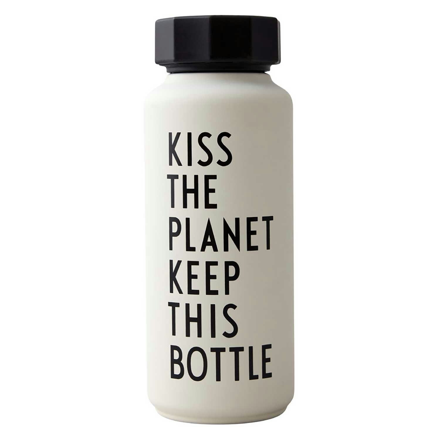 https://royaldesign.com/image/2/design-letters-thermo-bottle-special-edition-2