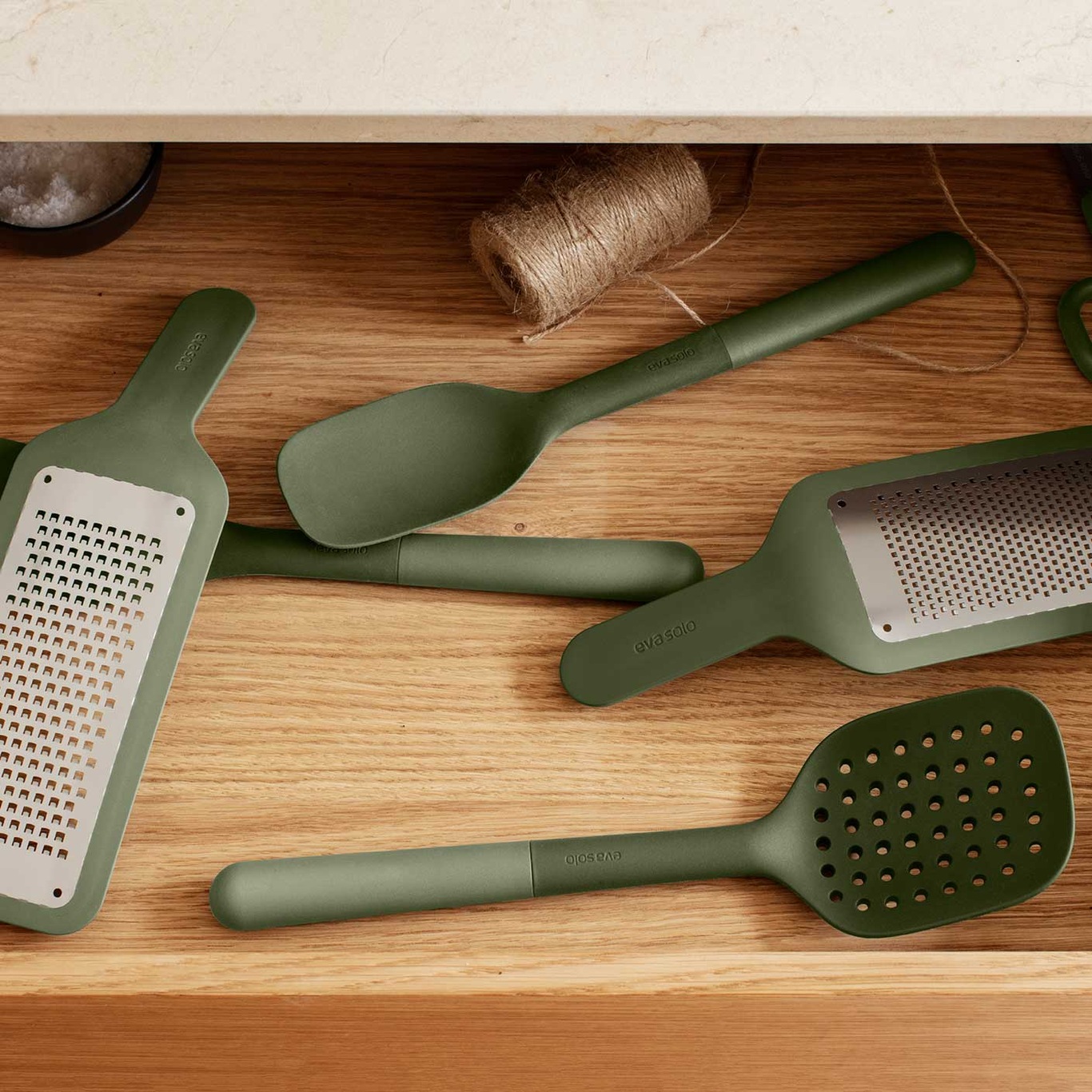 https://royaldesign.com/image/2/eva-solo-green-tools-slotted-spoon-0?w=800&quality=80