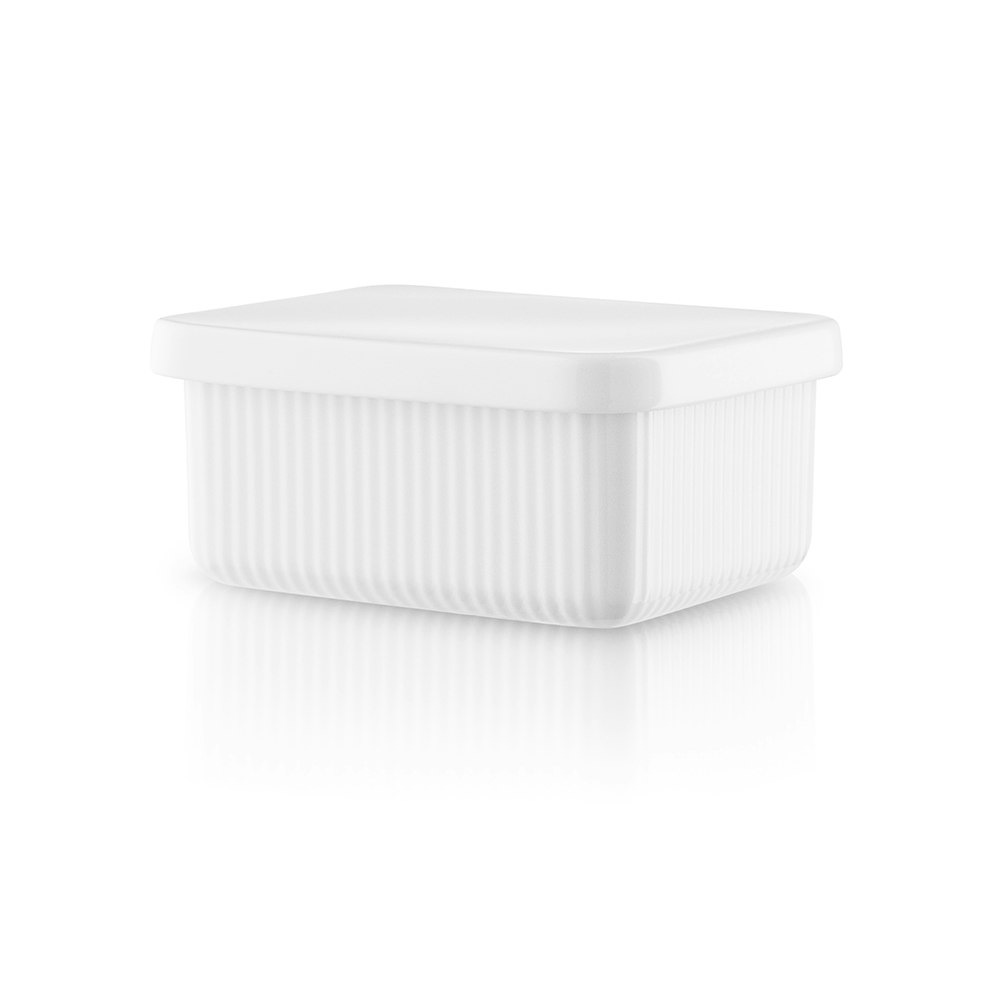 https://royaldesign.com/image/2/eva-solo-legio-nova-butter-dish-1?w=800&quality=80