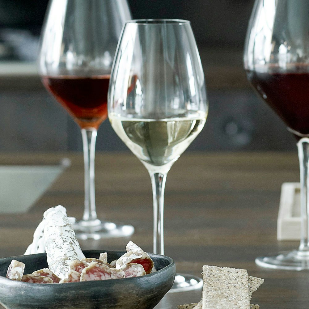 https://royaldesign.com/image/2/holmegaard-cabernet-wine-glass-36-cl-set-of-6-6