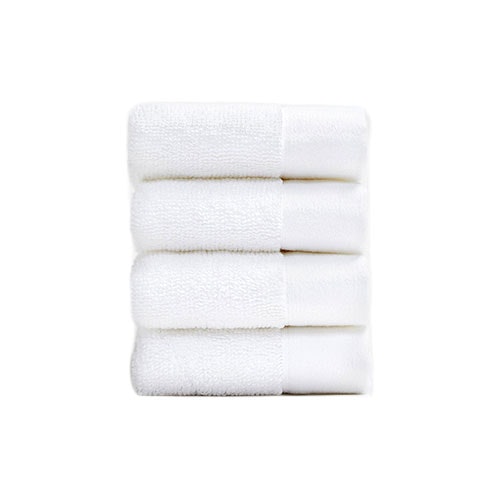 https://royaldesign.com/image/2/juniper-juniper-face-towels-snow-white-30x30-0?w=800&quality=80