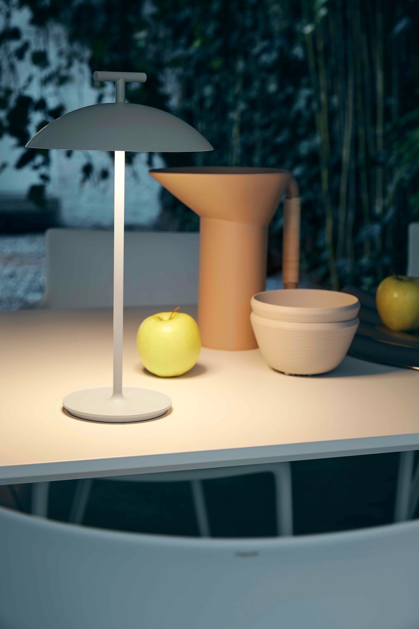 Pipistrello Mini Table Lamp Portable, Brown - Martinelli Luce @ RoyalDesign