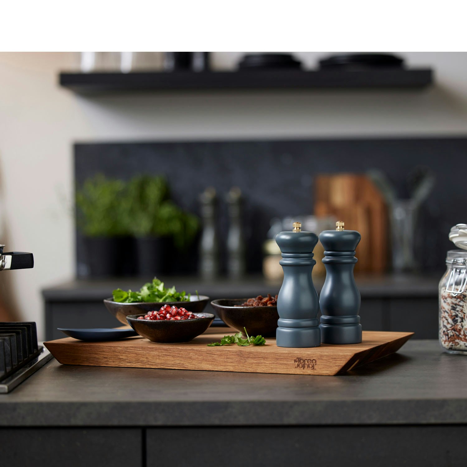 Kitchenware by Tareq Taylor Tarragon Chopping Board 14x21 cm - Chopping Boards Acacia Wood - 25318