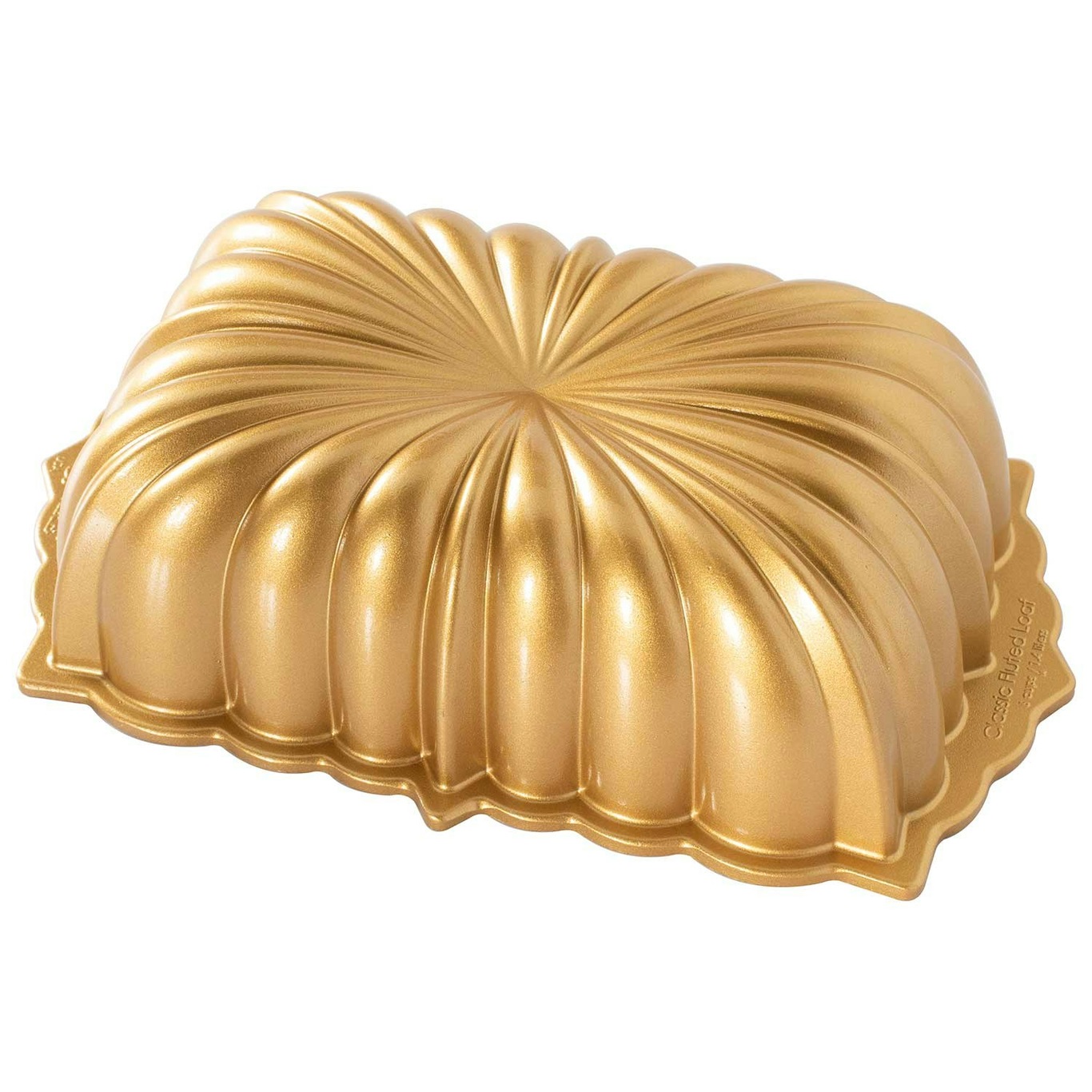 https://royaldesign.com/image/2/nordic-ware-classic-fluted-loaf-pan-0?w=800&quality=80