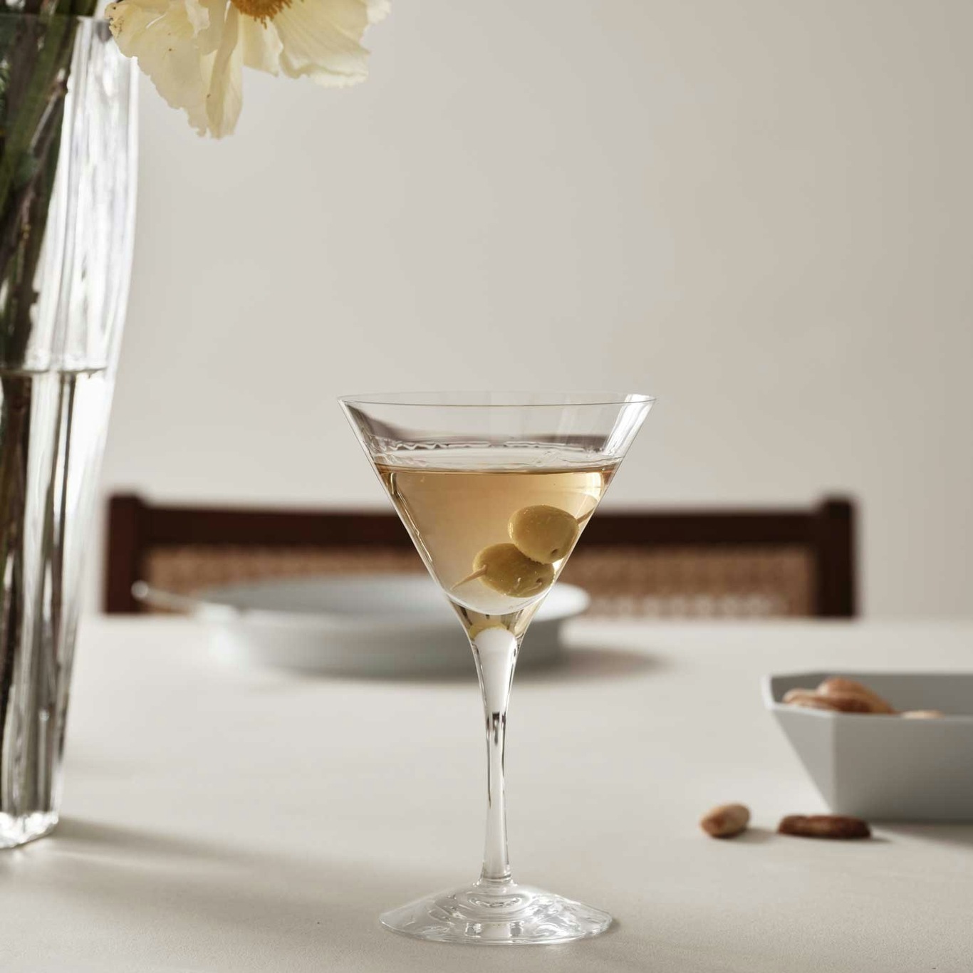 https://royaldesign.com/image/2/orrefors-more-martini-glass-19-cl-2-pack-4?w=800&quality=80