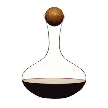https://royaldesign.com/image/2/sagaform-oval-oak-wine-water-carafe-with-oak-stopper-3