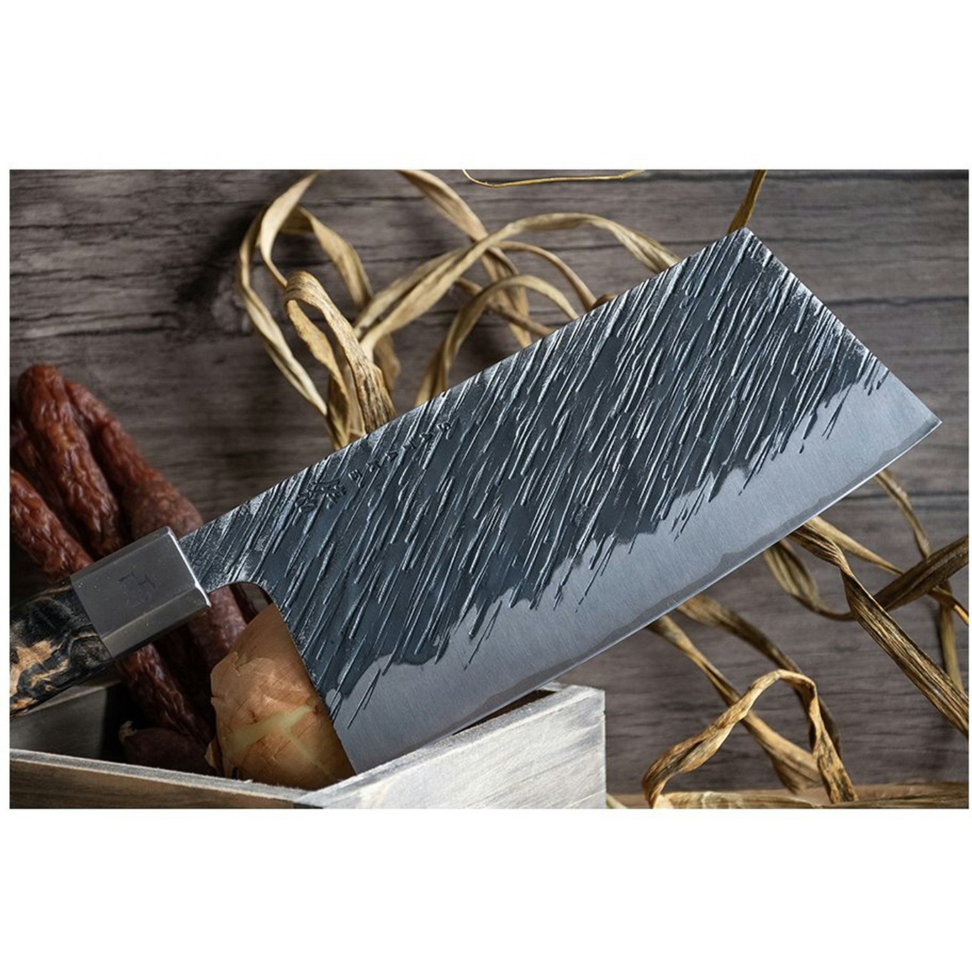 https://royaldesign.com/image/2/satake-ame-chinese-chef-knife-17-cm-4?w=800&quality=80