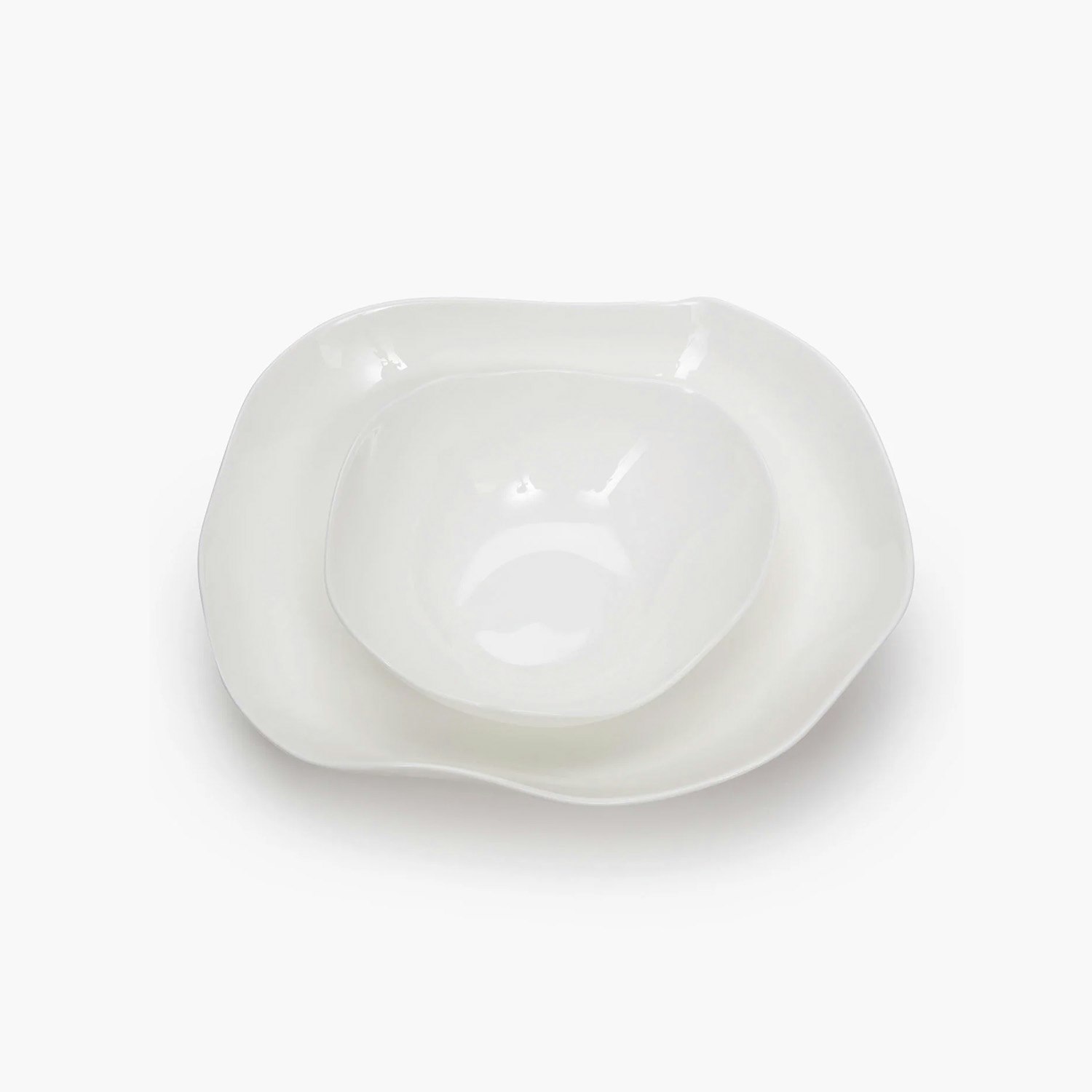 https://royaldesign.com/image/2/serax-bowl-white-hachi-boru-3