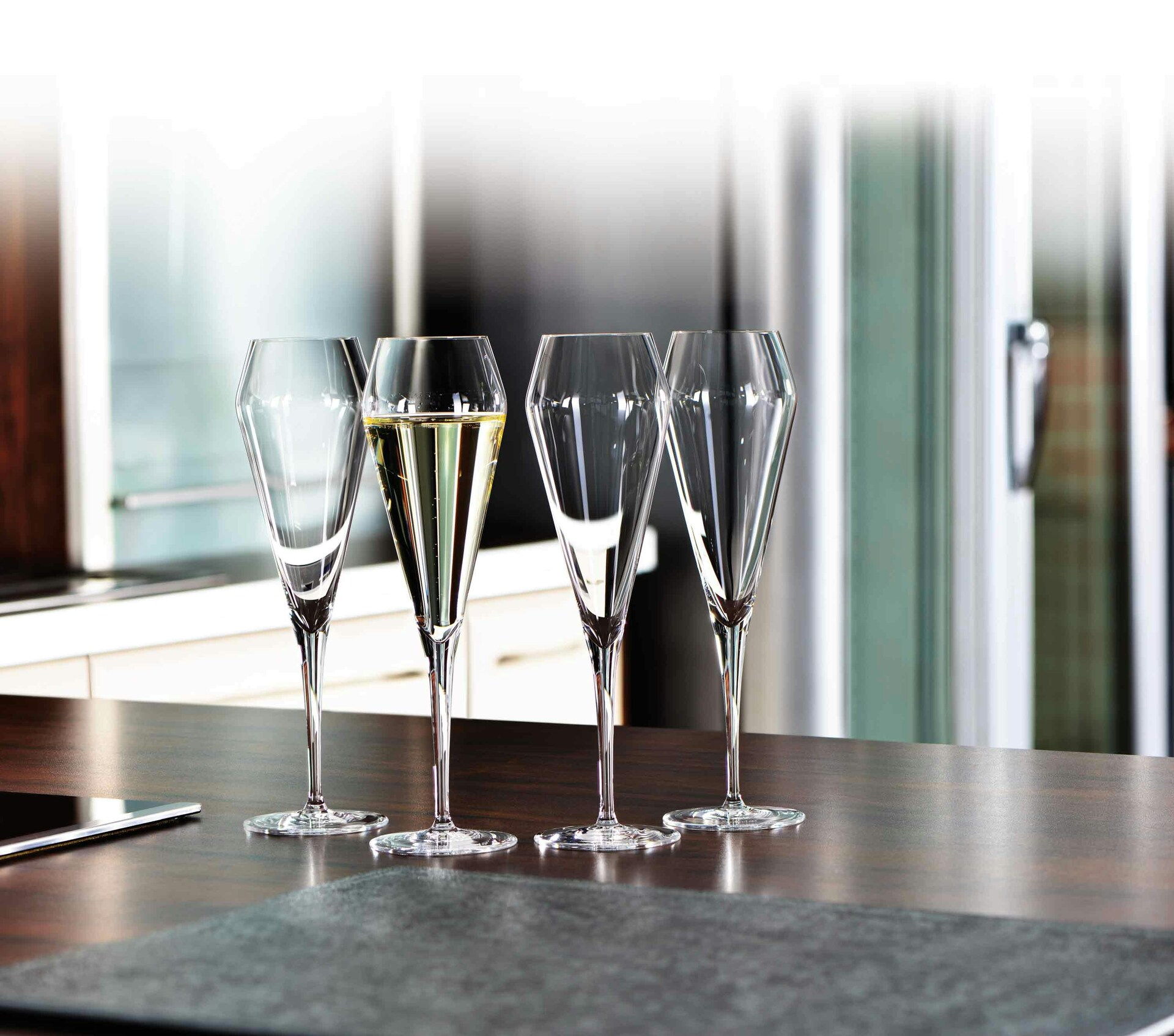 https://royaldesign.com/image/2/spiegelau-willsberger-anniversary-champagne-glass-4-pcs-24-cl-2