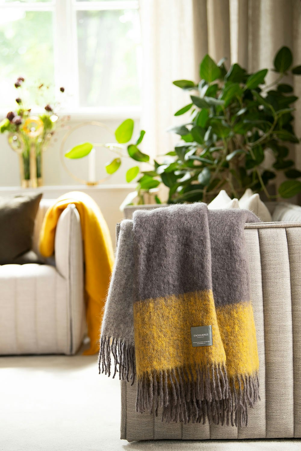 Mohair Striped Blanket Mustard/Charcoal, 130x170 cm