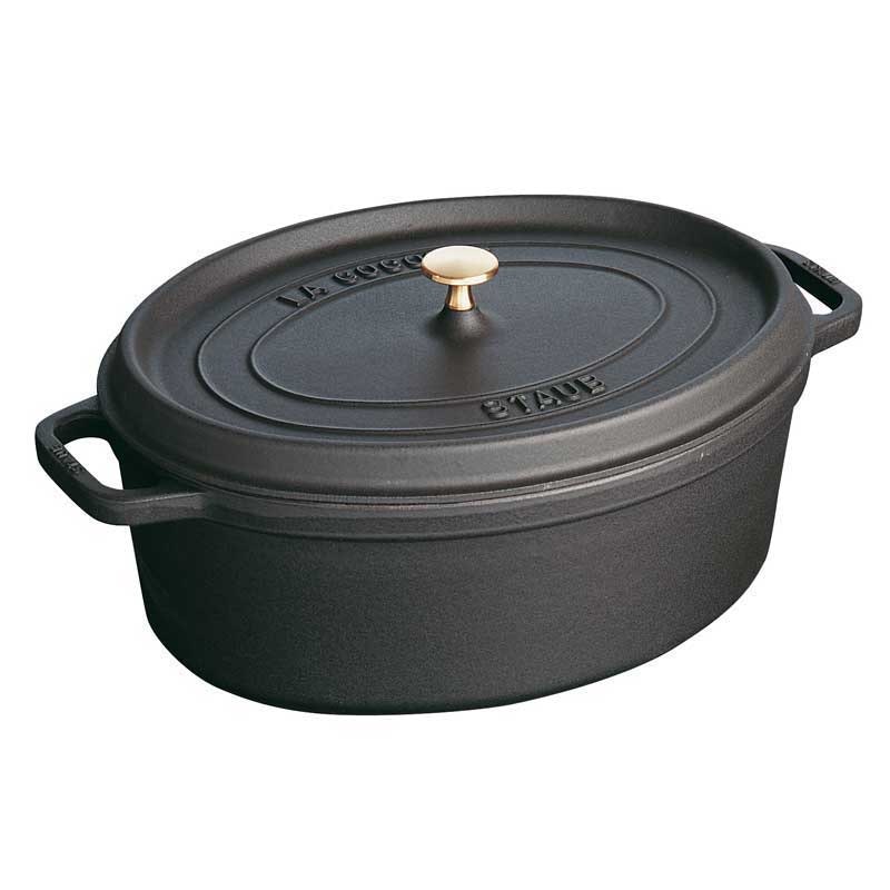 Staub Oval Baking Dish with Lid 23 Black