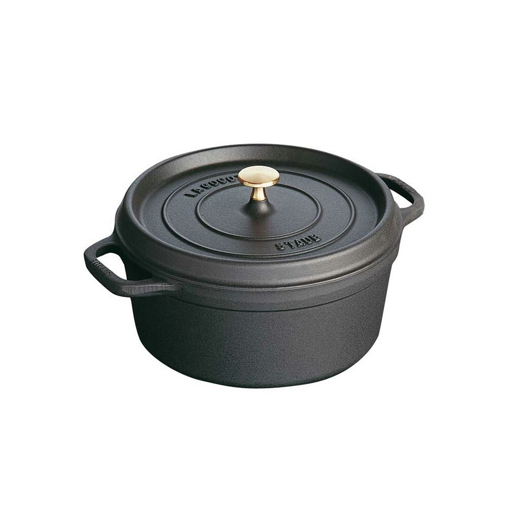 https://royaldesign.com/image/2/staub-round-casserole-in-cast-iron-52-l-1