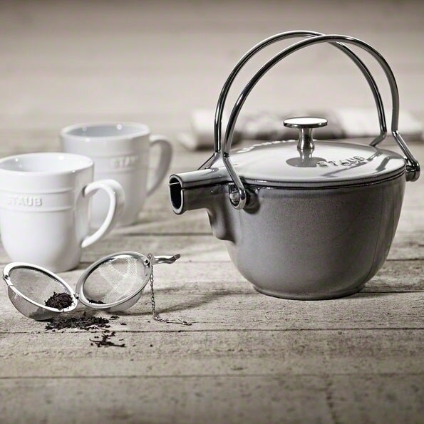 Staub Cast Iron 1-qt Round Tea Kettle - Graphite Grey
