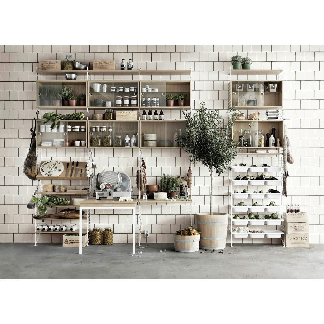 String Shelf Kitchen Complete, White - String @ RoyalDesign