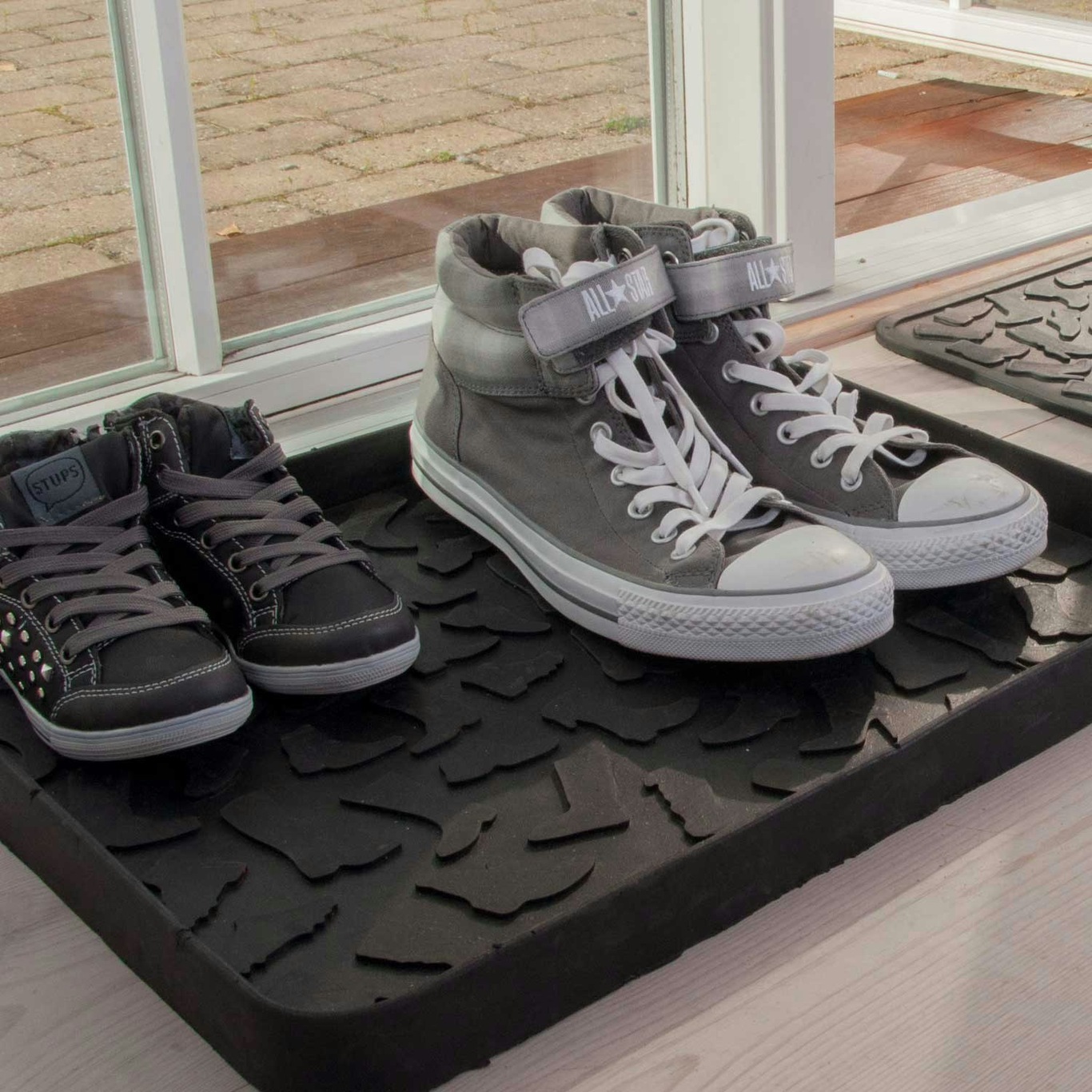 Housewares Inc - Boot Tray, Shoe Tray, Shoe Mat, Boot Mat, Mud Mat