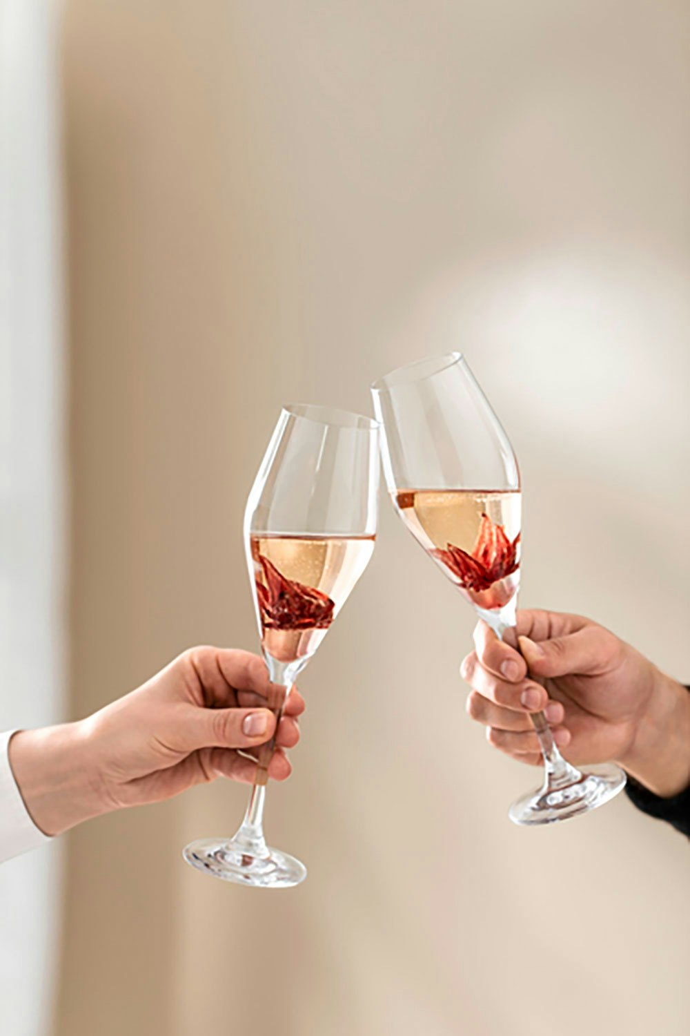 Rose Garden Red Wine Glass 4-pack - Villeroy & Boch @ RoyalDesign