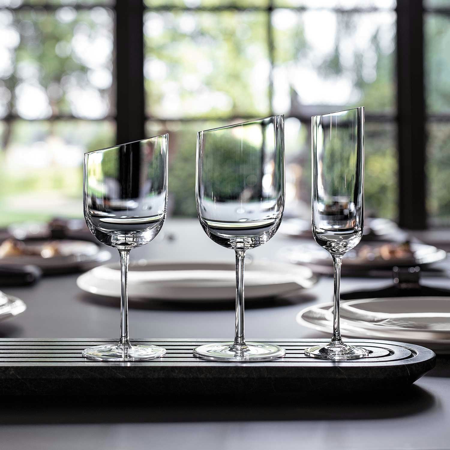 NewMoon White Wine Glass 30 cl, 4 Pcs - Villeroy & Boch @ RoyalDesign
