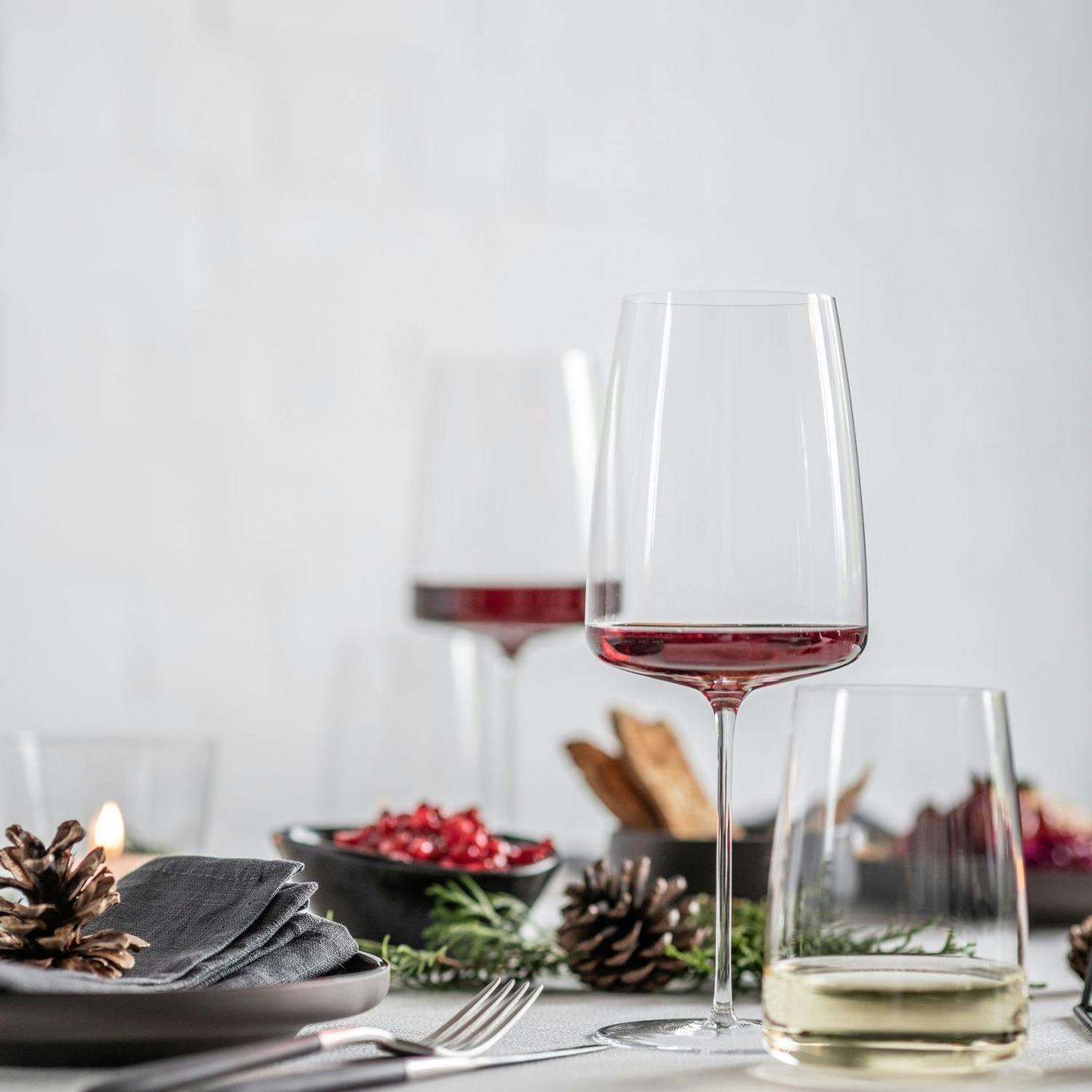 Home Essentials - Vivid White Wine 4-Piece Glassware Set
